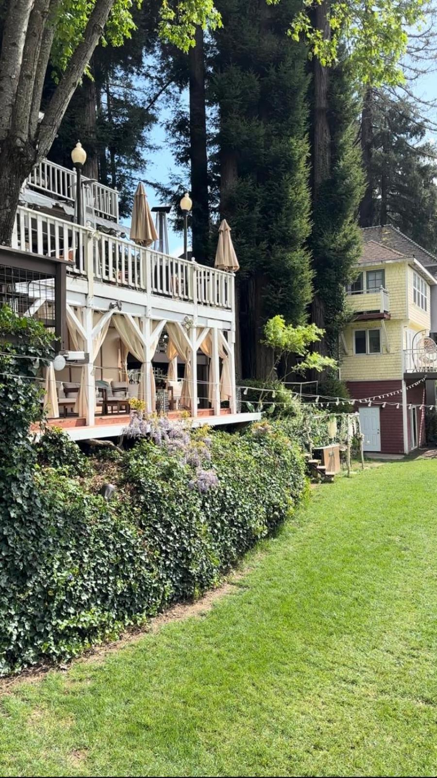 Boho Manor Hotel Monte Rio Exterior photo